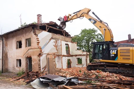 How to Choose a House Demolition Service